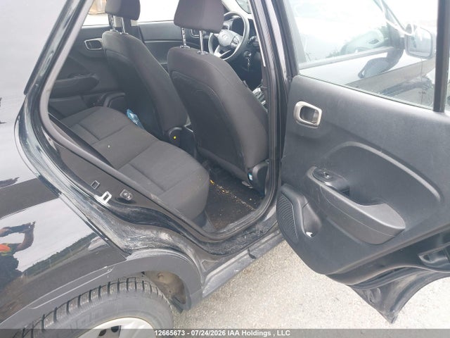 Hyundai Venue Se 2022 KMHRB8A38NU208051 Image 8