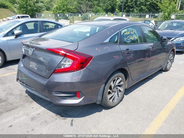 2018 Honda Civic მანქანა იყიდება აუქციონზე, vin: 2HGFC2F58JH026196, აუქციონის ნომერი: 12665674