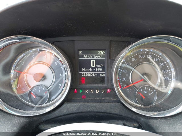 2016 Chrysler Town & Country Touring L მანქანა იყიდება აუქციონზე, vin: 2C4RC1CG5GR282777, აუქციონის ნომერი: 12665675