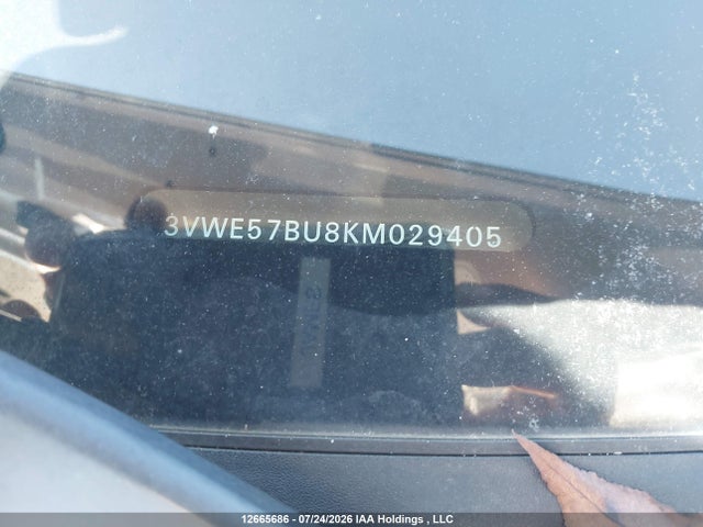 3VWE57BU8KM029405 Volkswagen JETTA SEL