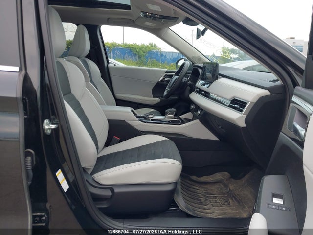 12665704 :رقم المزاد ، JA4J4VA84SZ616030 vin ، 2025 Mitsubishi Outlander Le S-awc/se S-awc/sel S-awc مزاد بيع