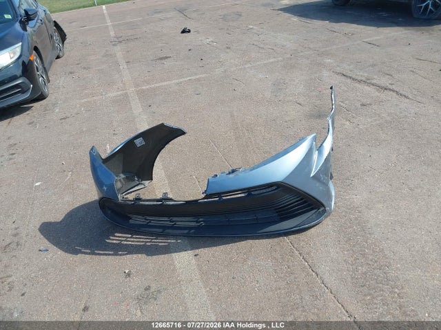 5YFB4MDE8PP067990 Toyota COROLLA LE