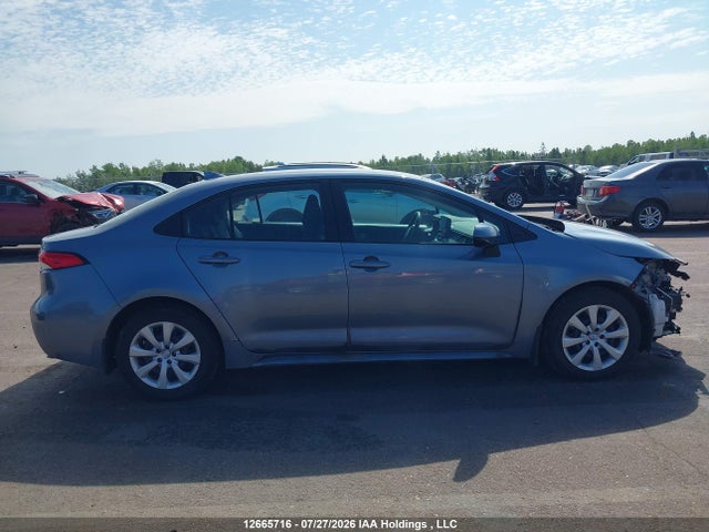 5YFB4MDE8PP067990 Toyota COROLLA LE