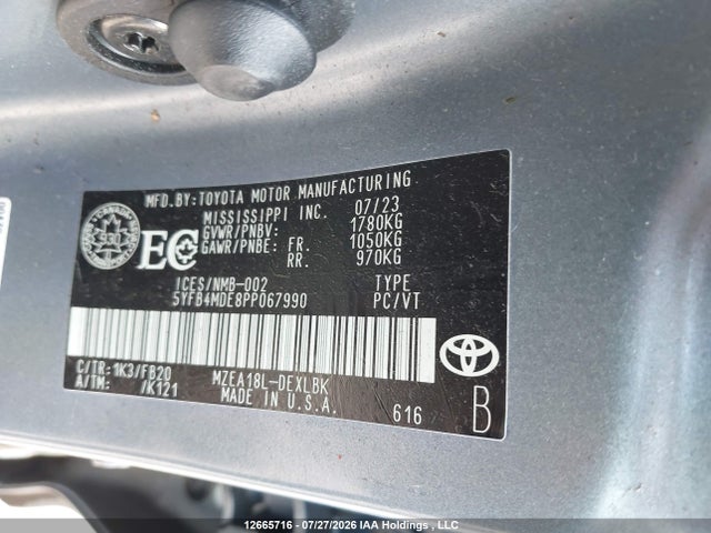 5YFB4MDE8PP067990 Toyota COROLLA LE