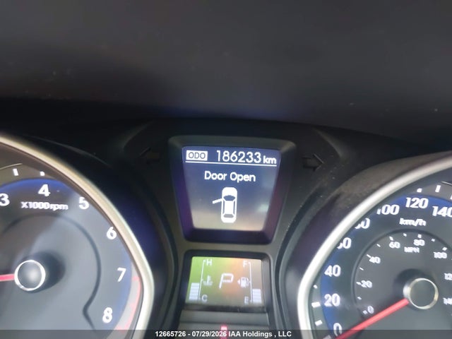 Продажа на аукционе авто 2013 Hyundai Elantra Gt, vin: KMHD35LE4DU042873, номер лота: 12665726