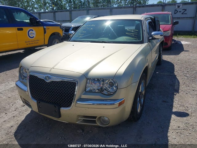 2010 Chrysler 300 Limited მანქანა იყიდება აუქციონზე, vin: 2C3CA3CVXAH175795, აუქციონის ნომერი: 12665727