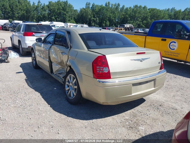 2010 Chrysler 300 Limited მანქანა იყიდება აუქციონზე, vin: 2C3CA3CVXAH175795, აუქციონის ნომერი: 12665727
