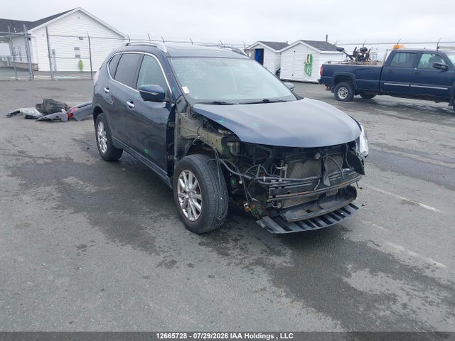 5N1AT2MM3FC889657 Nissan Rogue S/sl/sv