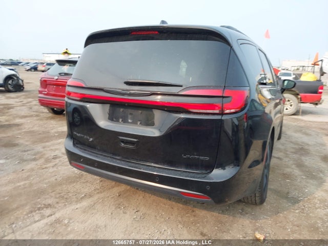 Chrysler Pacifica Limited 2025 2C4RC1GG0SR608732 Image 16