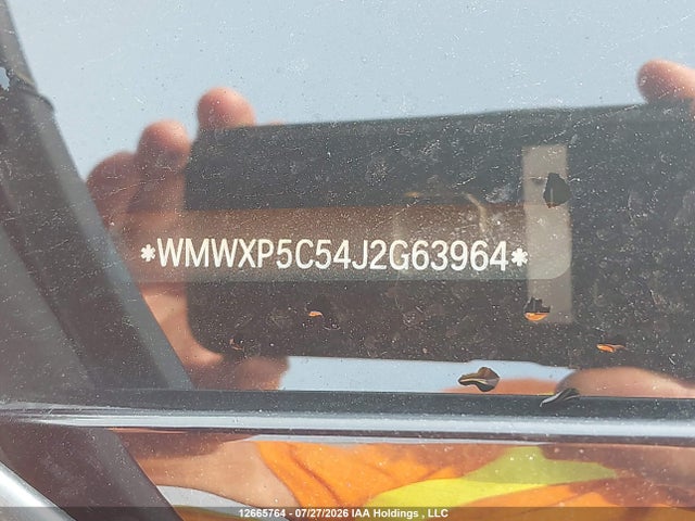 Mini 3 Door Cooper 2018 WMWXP5C54J2G63964 Image 9