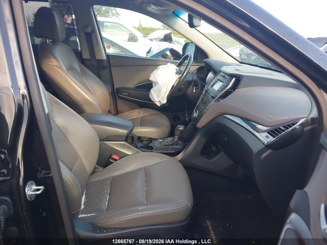2016 Hyundai Santa Fe Xl მანქანა იყიდება აუქციონზე, vin: KM8SNDHF7GU147991, აუქციონის ნომერი: 12665767