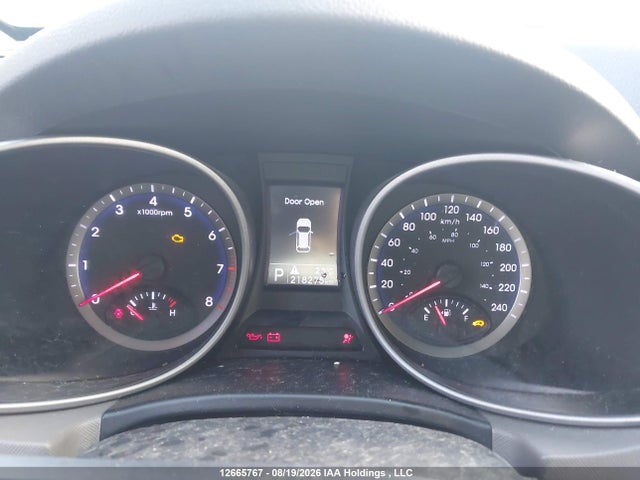 2016 Hyundai Santa Fe Xl მანქანა იყიდება აუქციონზე, vin: KM8SNDHF7GU147991, აუქციონის ნომერი: 12665767