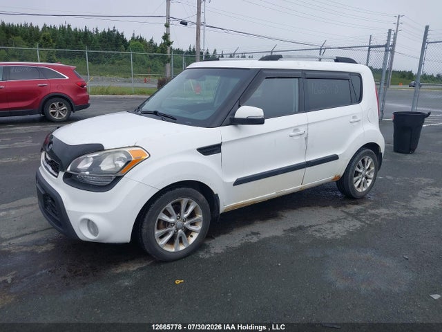 2013 Kia Soul 2u/2u Eco/4u/4u Burner/4u Luxury/4u Retro მანქანა იყიდება აუქციონზე, vin: KNDJT2A64D7594227, აუქციონის ნომერი: 12665778