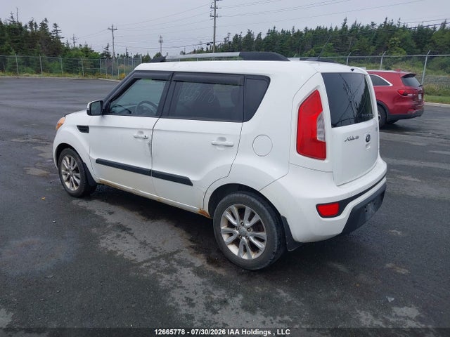 2013 Kia Soul 2u/2u Eco/4u/4u Burner/4u Luxury/4u Retro მანქანა იყიდება აუქციონზე, vin: KNDJT2A64D7594227, აუქციონის ნომერი: 12665778