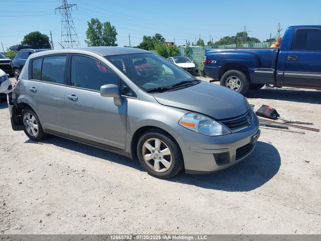12665782 :رقم المزاد ، 3N1BC1CP8CK815786 vin ، 2012 Nissan Versa S/sl مزاد بيع