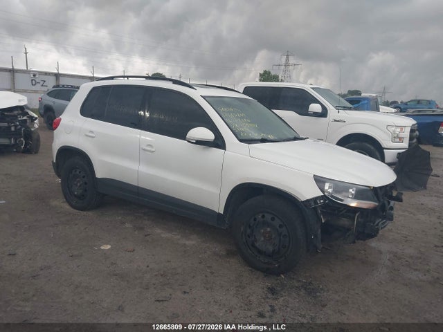2016 Volkswagen Tiguan Comfortline/highline/special Edition მანქანა იყიდება აუქციონზე, vin: WVGJV7AX6GW584112, აუქციონის ნომერი: 12665809