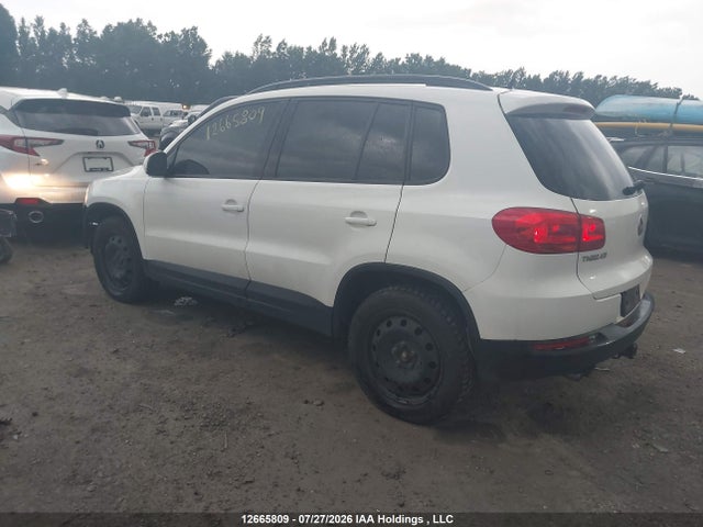 Aukcja sprzedaży 2016 Volkswagen Tiguan Comfortline/highline/special Edition, vin: WVGJV7AX6GW584112, numer aukcji: 12665809