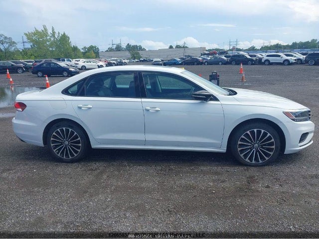 1VWBA7A30NC008089 Volkswagen Passat 2.0t Limited Edition