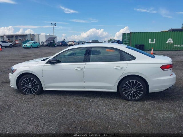 1VWBA7A30NC008089 Volkswagen Passat 2.0t Limited Edition
