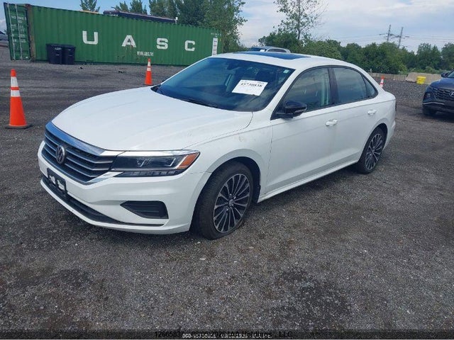 1VWBA7A30NC008089 Volkswagen Passat 2.0t Limited Edition