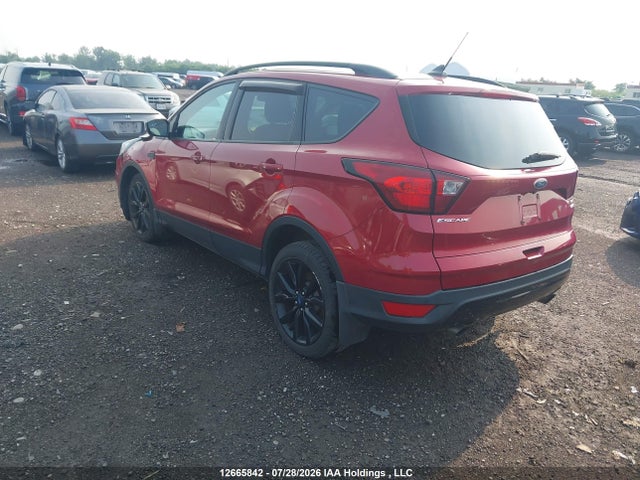 Ford ESCAPE SE 2019 1FMCU9GD6KUB12842 Image 3