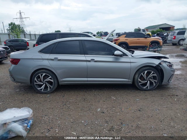 12665843 :رقم المزاد ، 3VWGX7BU7SM048336 vin ، 2025 Volkswagen Jetta Highline مزاد بيع