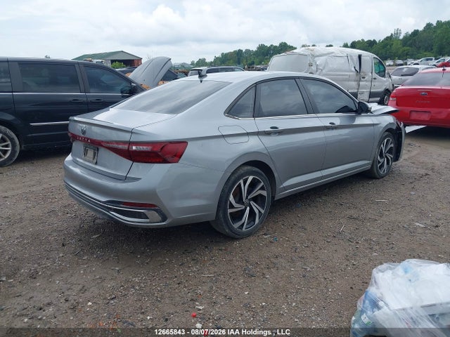 12665843 :رقم المزاد ، 3VWGX7BU7SM048336 vin ، 2025 Volkswagen Jetta Highline مزاد بيع