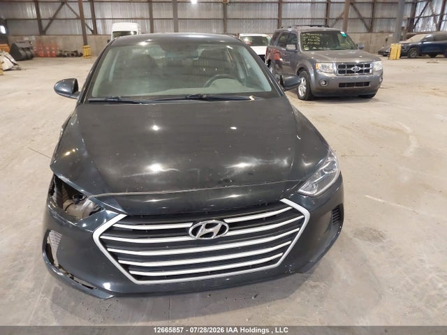 Продажа на аукционе авто 2017 Hyundai Elantra Se, vin: 5NPD74LF4HH081734, номер лота: 12665857