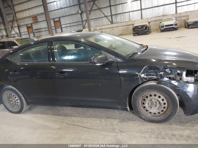 Продажа на аукционе авто 2017 Hyundai Elantra Se, vin: 5NPD74LF4HH081734, номер лота: 12665857