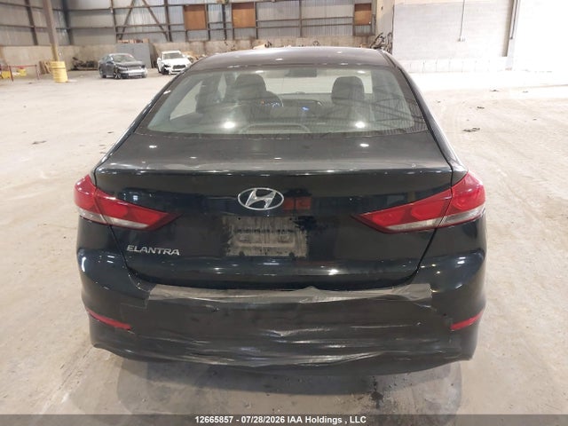 Продажа на аукционе авто 2017 Hyundai Elantra Se, vin: 5NPD74LF4HH081734, номер лота: 12665857