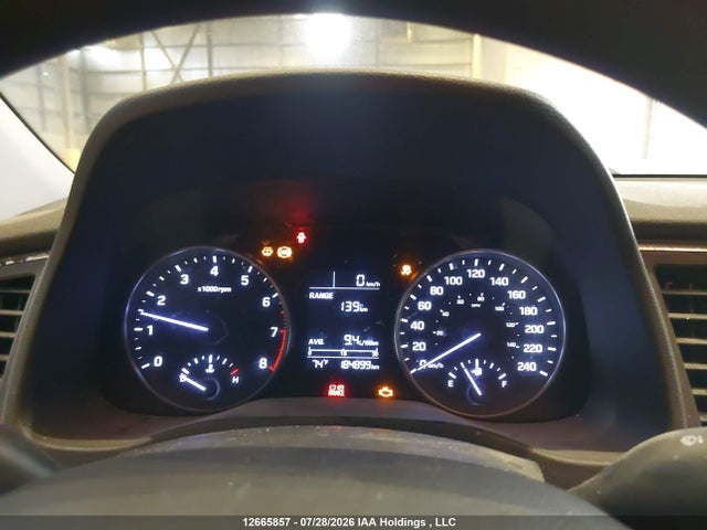 Продажа на аукционе авто 2017 Hyundai Elantra Se, vin: 5NPD74LF4HH081734, номер лота: 12665857