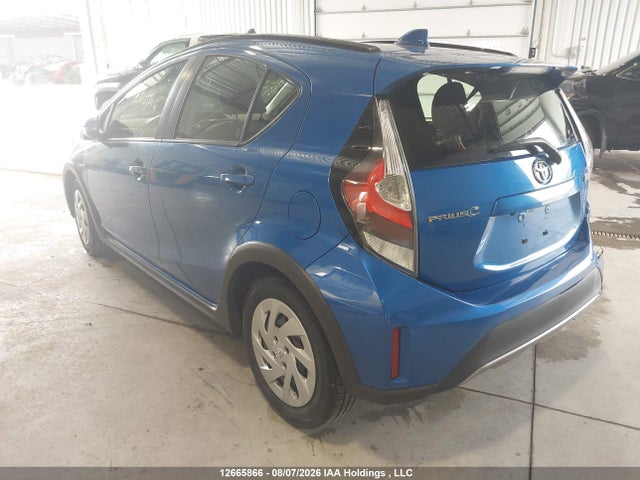 Toyota PRIUS C 2018 JTDKDTB30J1609249 Image 3