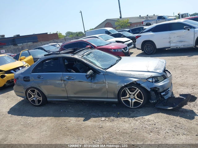 Продажа на аукционе авто 2012 Mercedes-benz C 350 4matic, vin: WDDGF8JB3CA605968, номер лота: 12665874