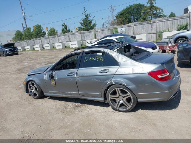 Продажа на аукционе авто 2012 Mercedes-benz C 350 4matic, vin: WDDGF8JB3CA605968, номер лота: 12665874
