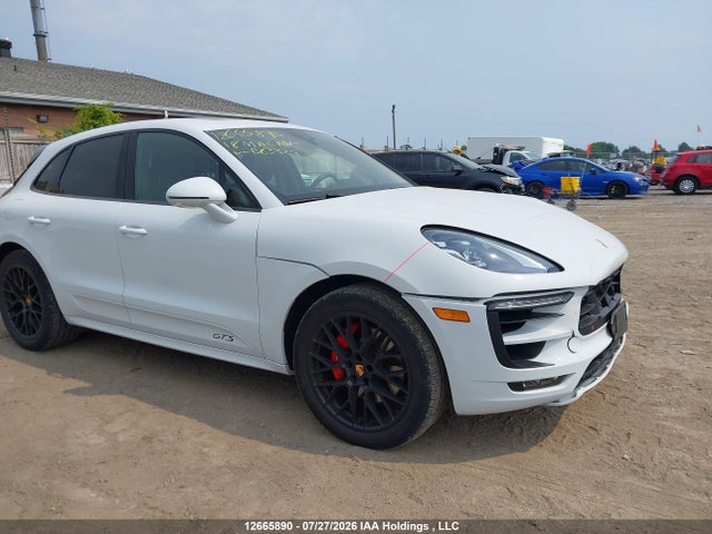 Porsche Macan Gts 2018 WP1AG2A58JLB63323 main image