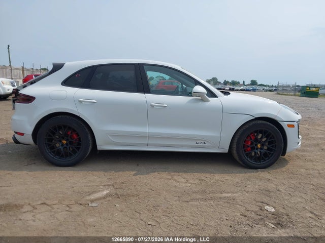 Porsche Macan Gts 2018 WP1AG2A58JLB63323 Image 13