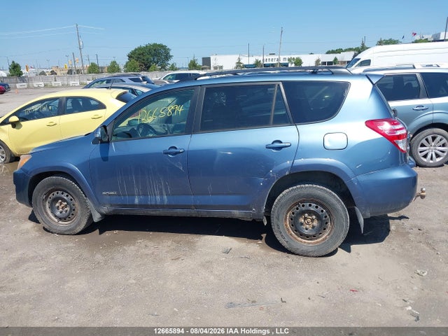 2011 Toyota Rav4 მანქანა იყიდება აუქციონზე, vin: 2T3RK4DV2BW045339, აუქციონის ნომერი: 12665894