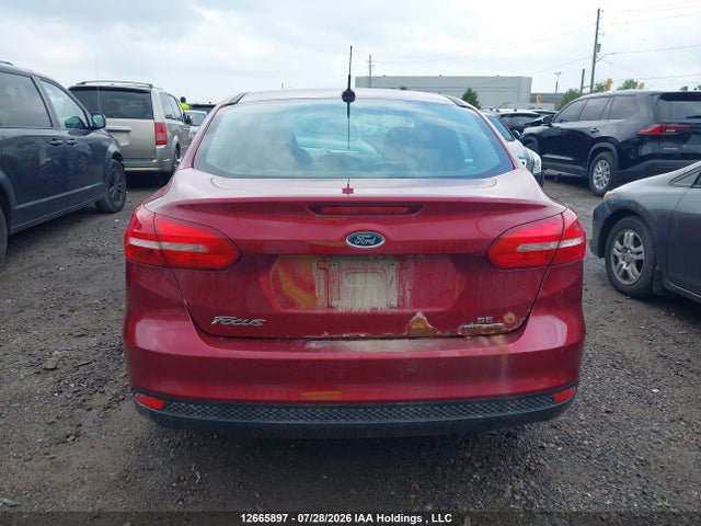Ford Focus 2016 1FADP3F26GL272784 Image 16