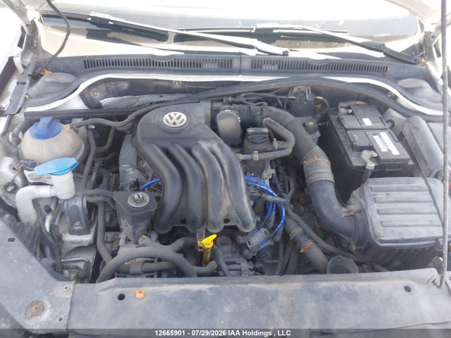 12665901 :رقم المزاد ، 3VW2K7AJ6DM422230 vin ، 2013 Volkswagen Jetta 2.0l Trendline/2.0l Trendline+ مزاد بيع