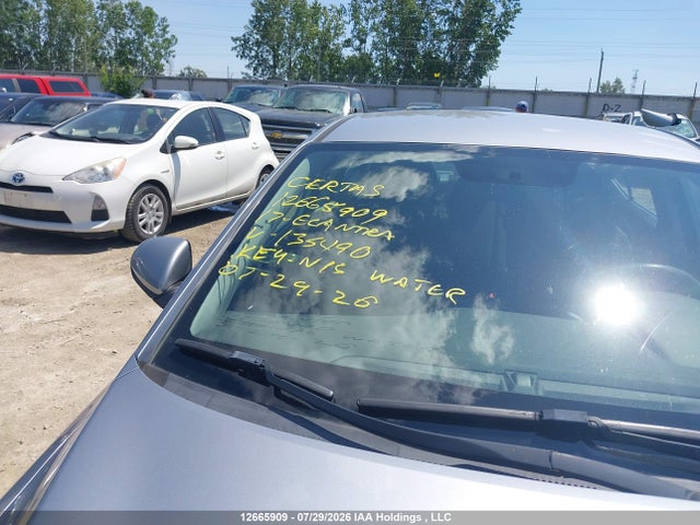 Hyundai ELANTRA SE 2017 5NPD74LFXHH135490 Image 6