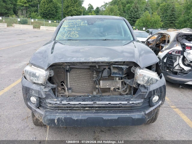 2020 Toyota Tacoma მანქანა იყიდება აუქციონზე, vin: 5TFDZ5BN3LX051615, აუქციონის ნომერი: 12665918