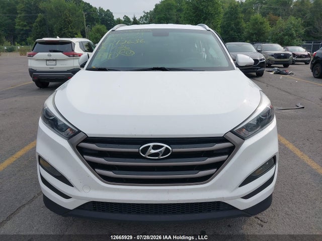 2016 Hyundai Tucson Limited/sport And Eco/se მანქანა იყიდება აუქციონზე, vin: KM8J3CA40GU212636, აუქციონის ნომერი: 12665929