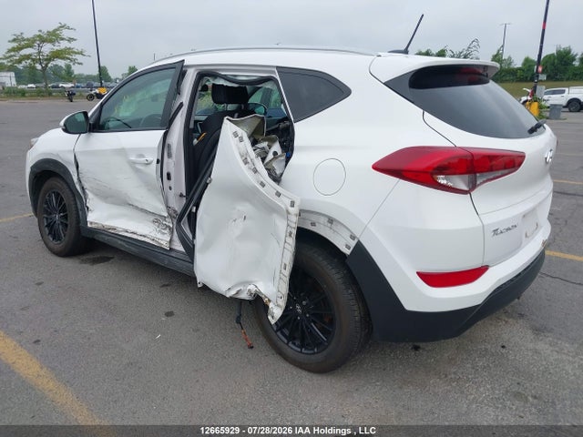 2016 Hyundai Tucson Limited/sport And Eco/se მანქანა იყიდება აუქციონზე, vin: KM8J3CA40GU212636, აუქციონის ნომერი: 12665929