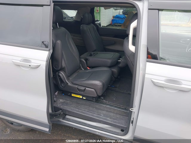 Продаж на аукціоні авто 2026 Kia Carnival Sx/sx Prestige, vin: KNDNE5KA7T6102777, номер лоту: 12665955