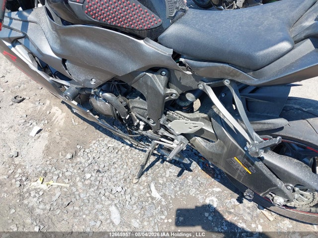 12665957 :رقم المزاد ، JKBZXJG15NA019304 vin ، 2022 Kawasaki Zx636 K مزاد بيع