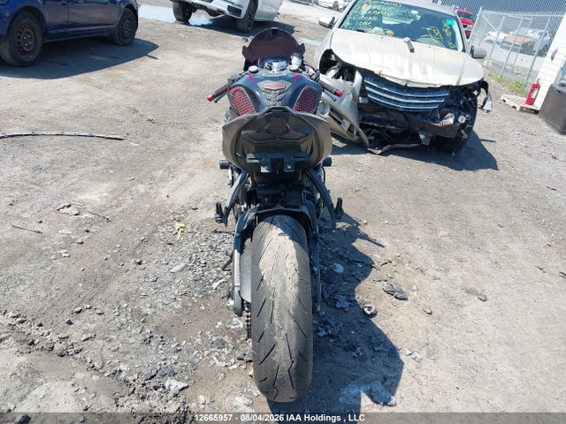 12665957 :رقم المزاد ، JKBZXJG15NA019304 vin ، 2022 Kawasaki Zx636 K مزاد بيع