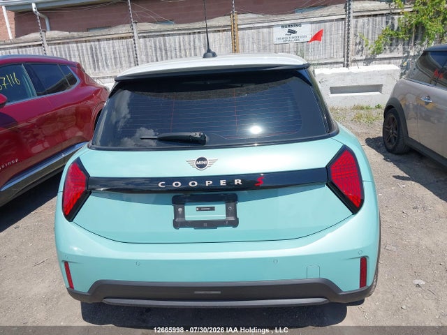 Mini Cooper 2025 WMW23GD07S2W18617 Image 16