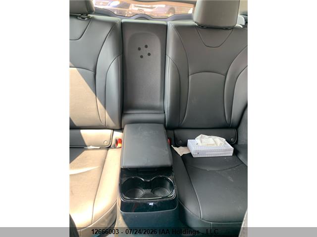 Toyota Prius 2018 JTDKARFP9J3081949 Image 8