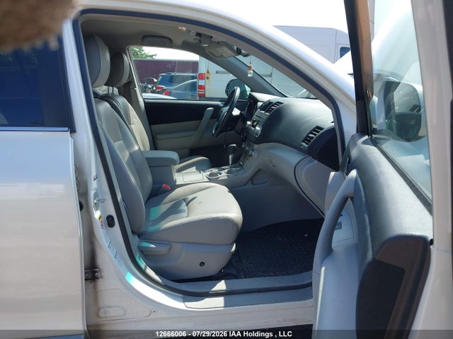Aukcja sprzedaży 2012 Toyota Highlander V6, vin: 5TDBK3EH3CS163715, numer aukcji: 12666006