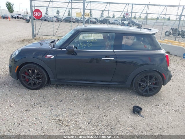 Mini Cooper John Works 2019 WMWXM9C59K2L03295 Image 13